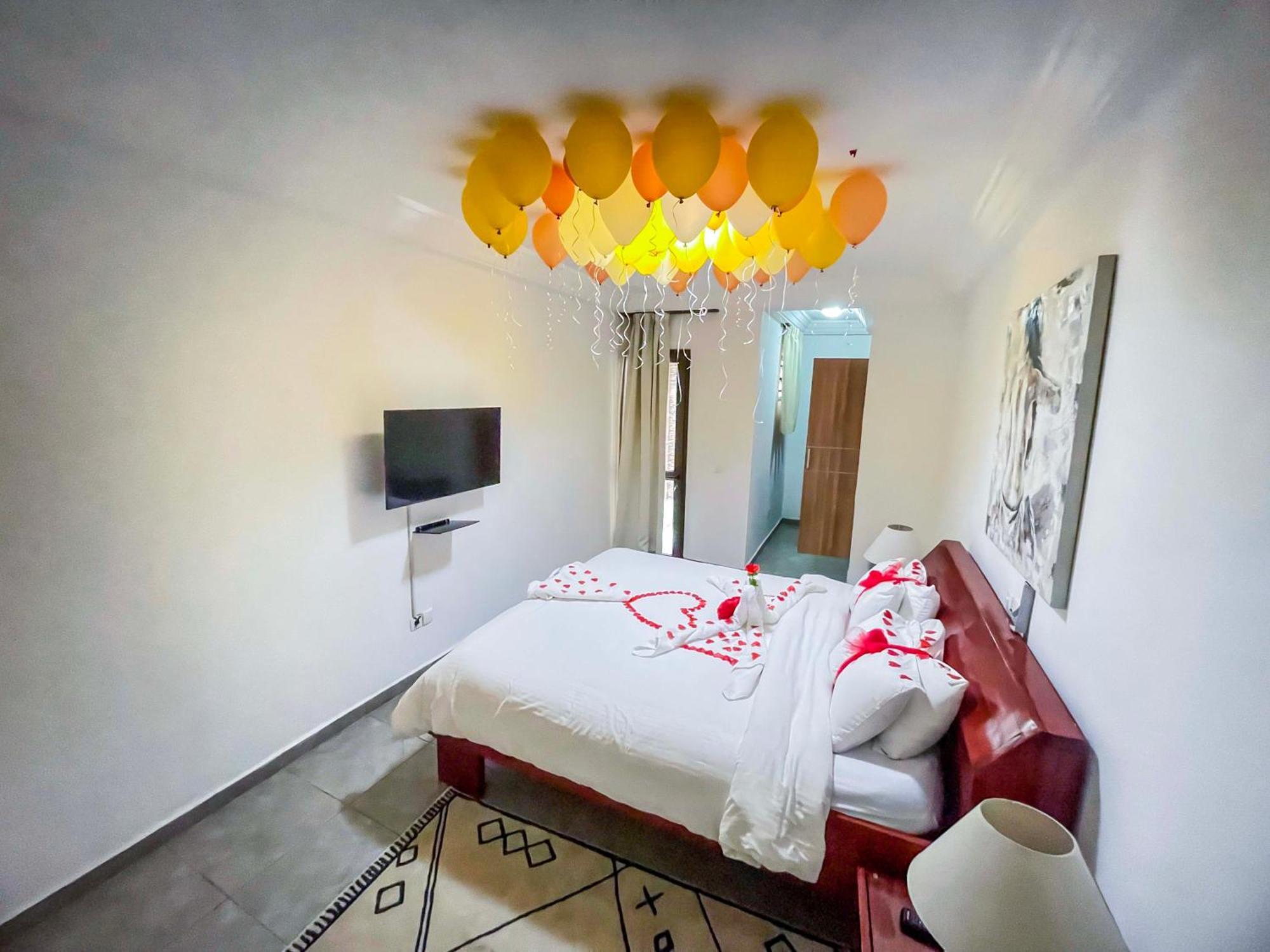 Hotel Le Vaisseau アビジャン エクステリア 写真