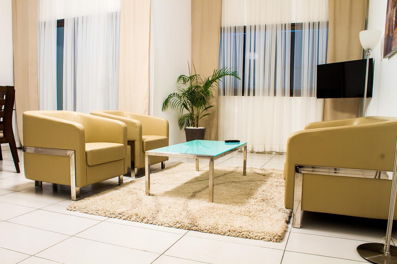 Hotel Le Vaisseau アビジャン エクステリア 写真